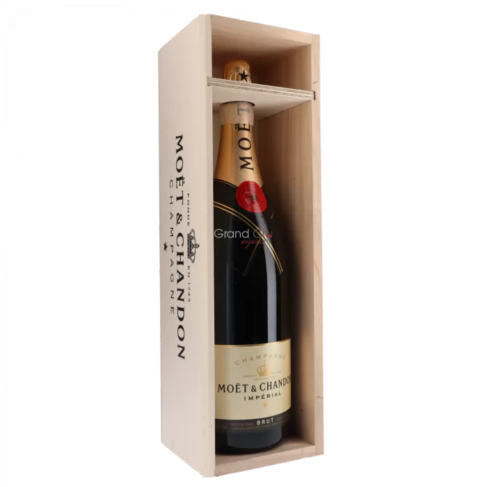 MOET EN CHANDON JEROBOAM CHAMPAGNE 3 LTR